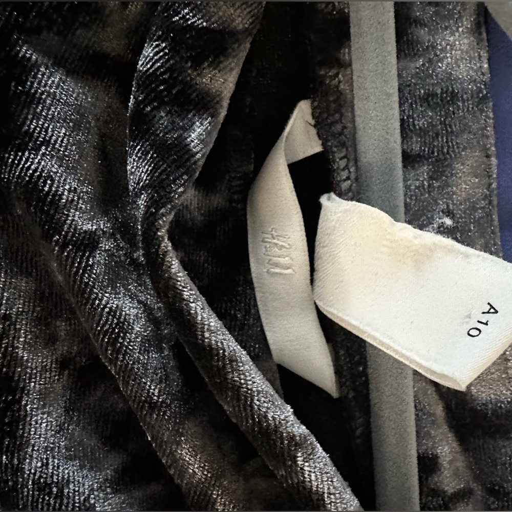 H&M Dark Grey Gathered Jersey Dress in Size M - Picture 6 of 6